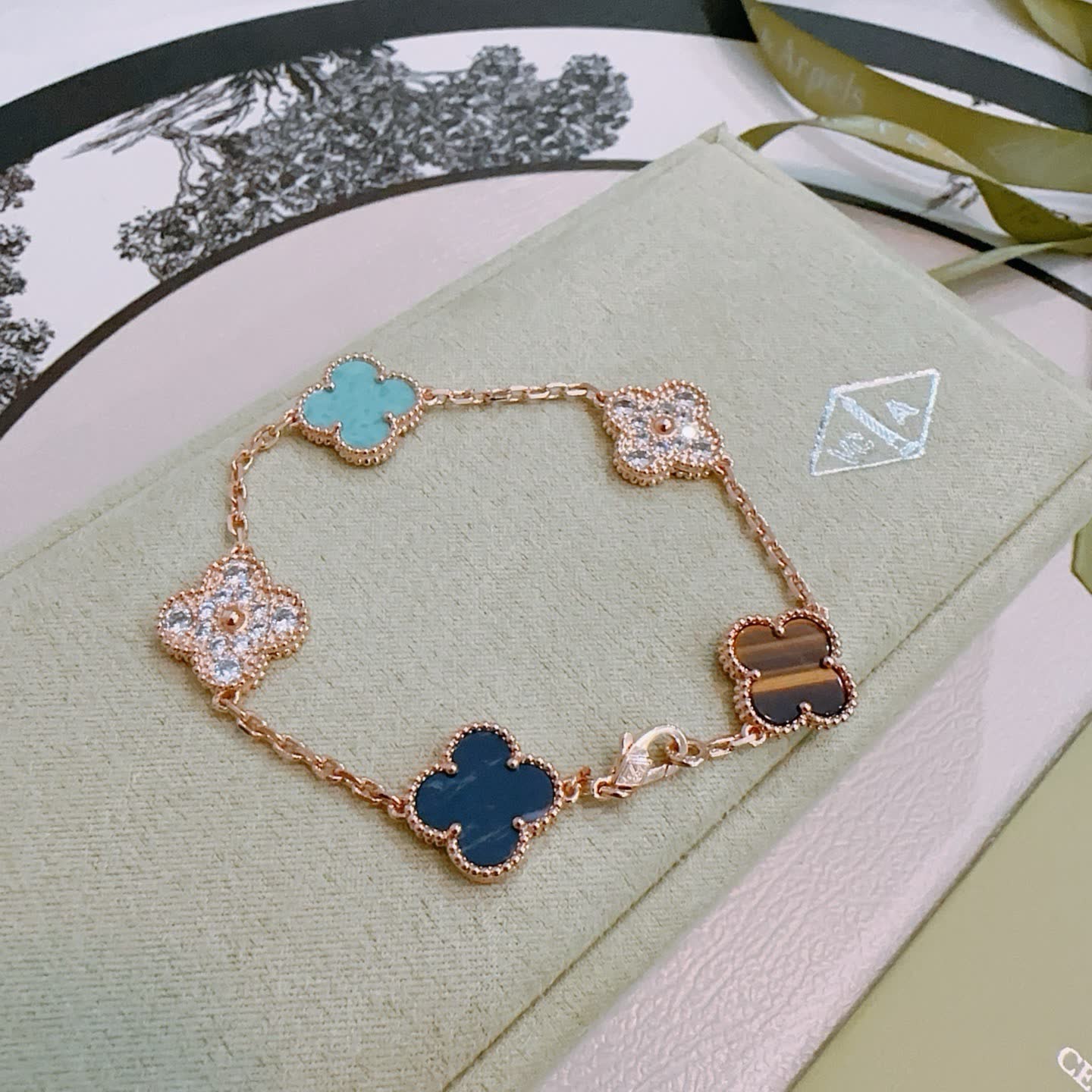 Van Cleef & Arpels Alhambra Bracelet